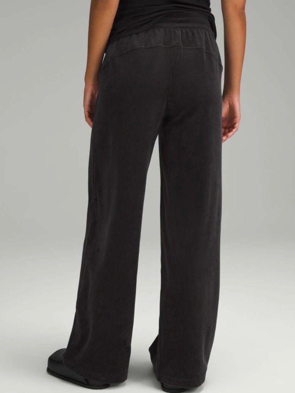 Lululemon Scuba Mid Rise Wide Leg Pant Velvet Cord Black